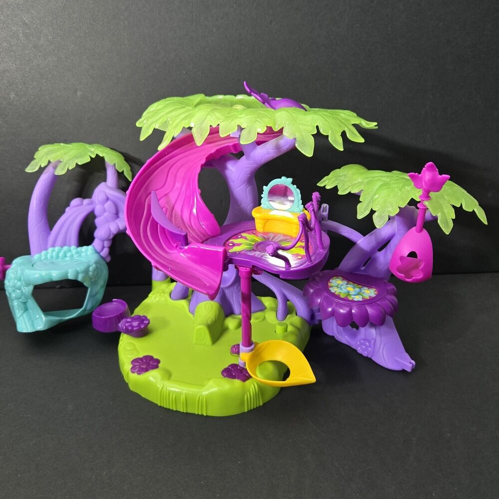 Sega‎ Toys Spin Master Zoobles Razoo's Treehouse Playhouse